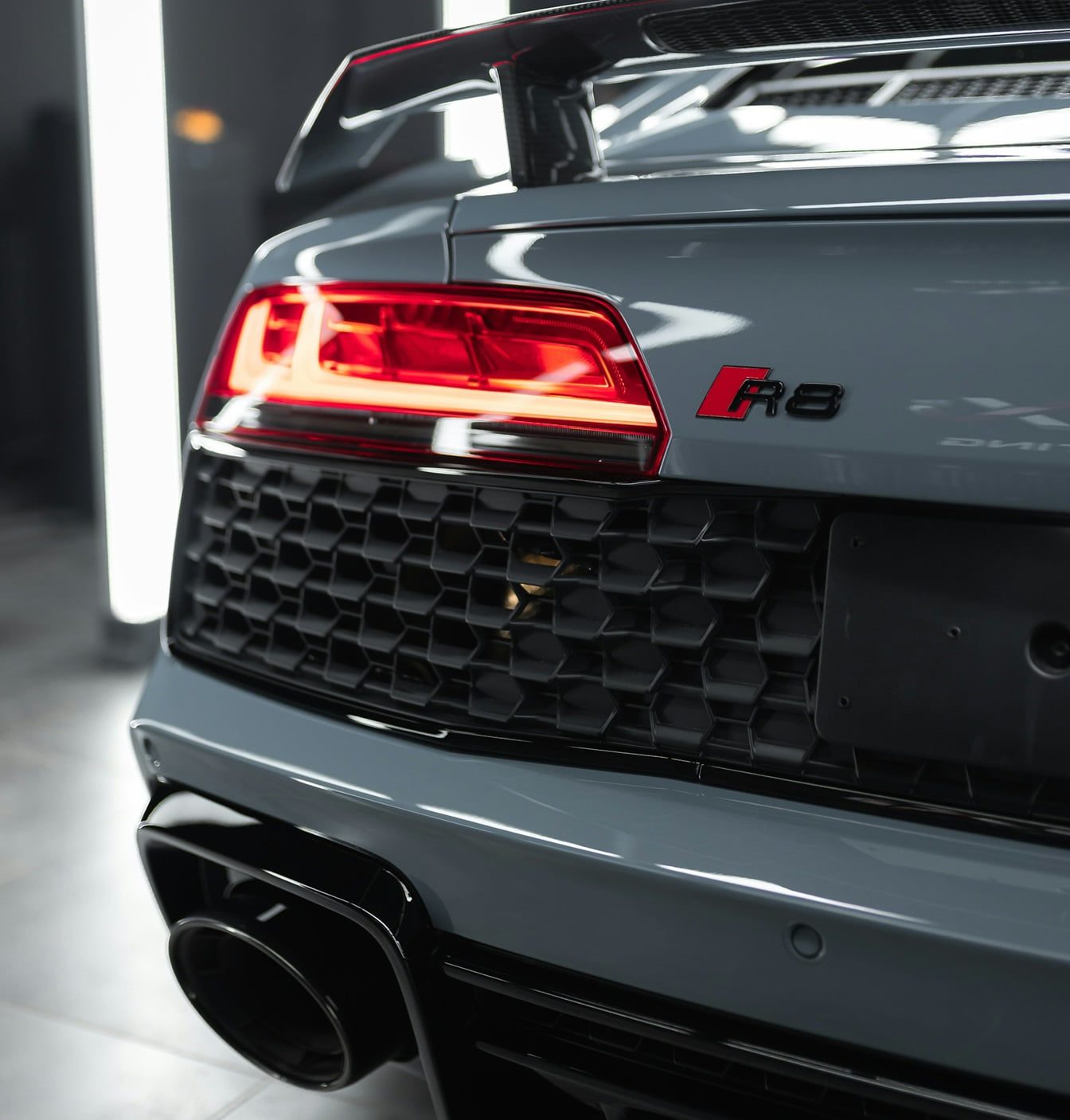 Audi R8